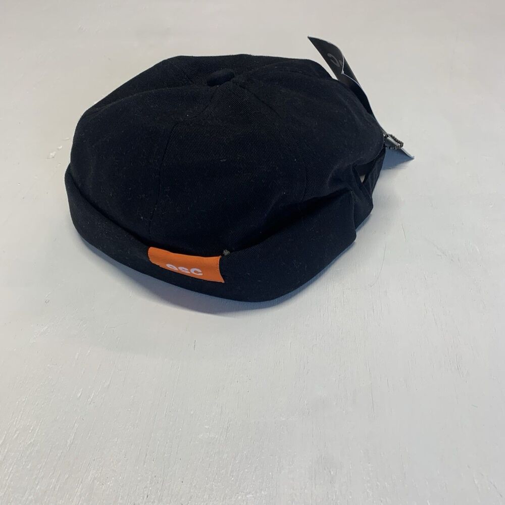 NWT DOCKER HAT ESC From Portugal Black